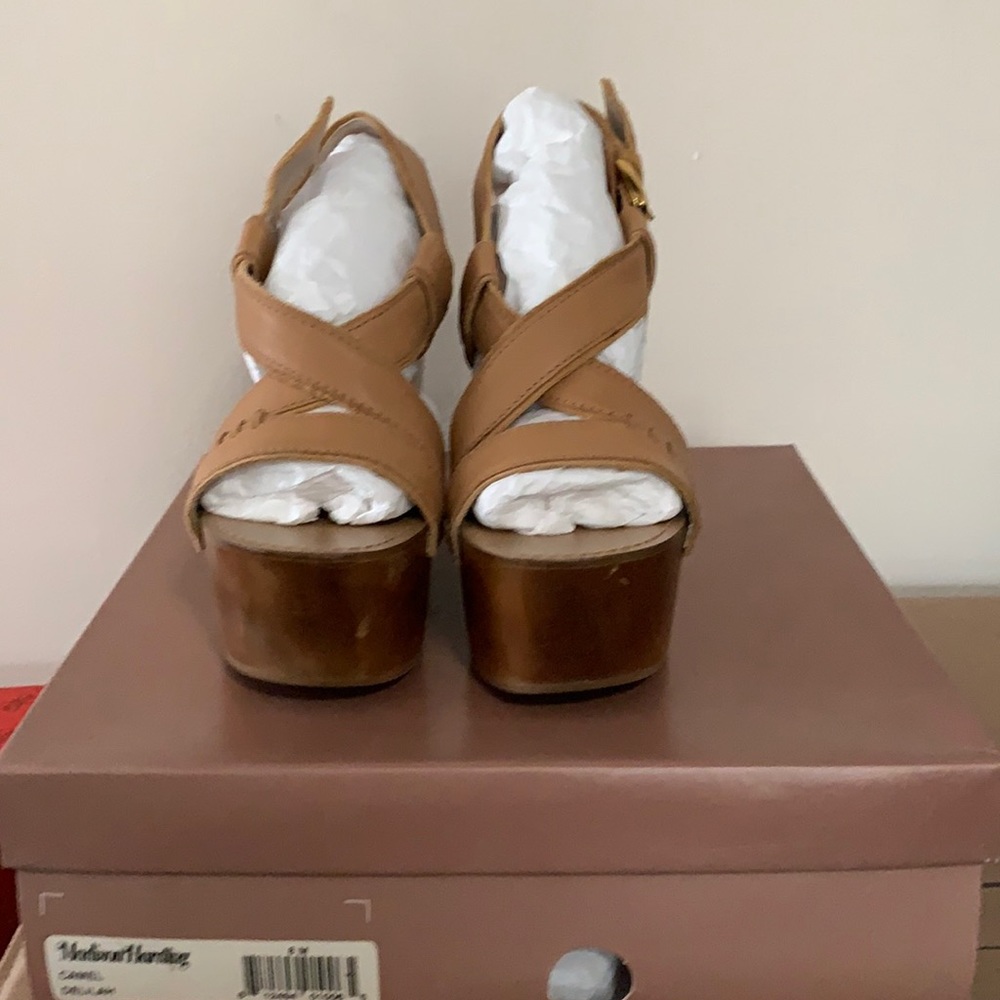 Wedge sandals